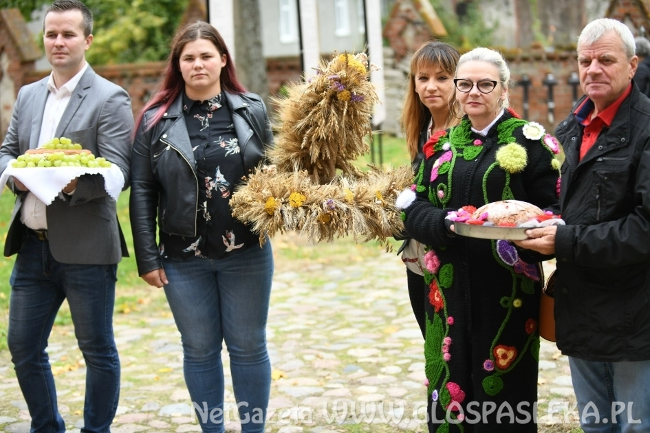 Msza dożynkowa i spotkanie w świetlicy