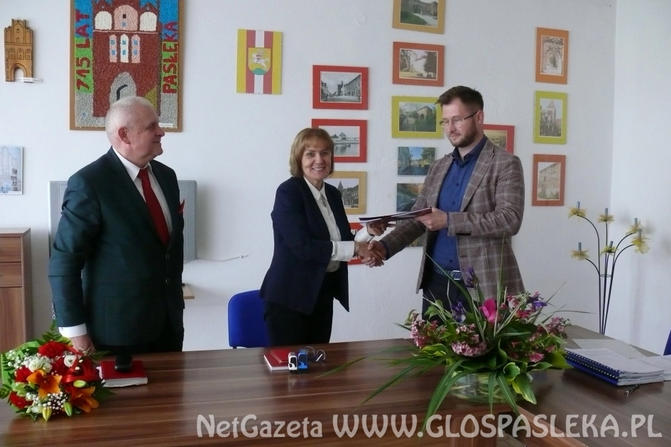 Podpisanie umowy na realizację robót w Przedszkolu Samorządowym Nr 1  w Pasłęku