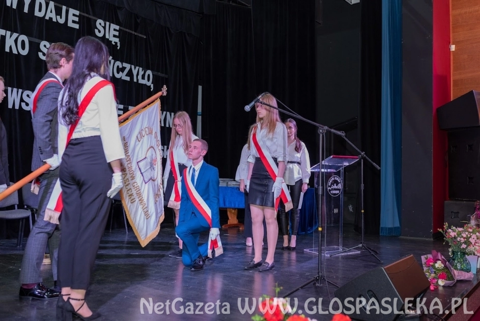 Zakończenie roku klas maturalnych w Zespole Szkół w Pasłęku