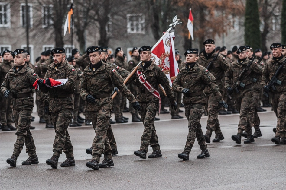 ZSEiT na apelu w 9 Braniewskiej Brygadzie Kawalerii Pancernej