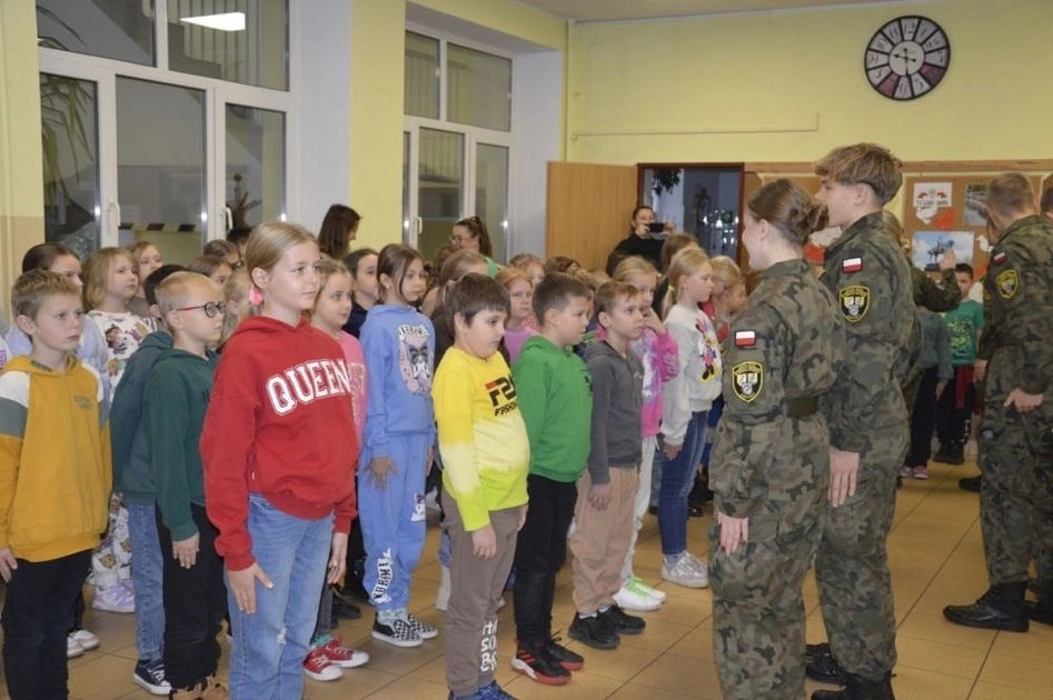 Kadeci ZSEIT w Szkole Podstawowej nr 2 w Pasłęku