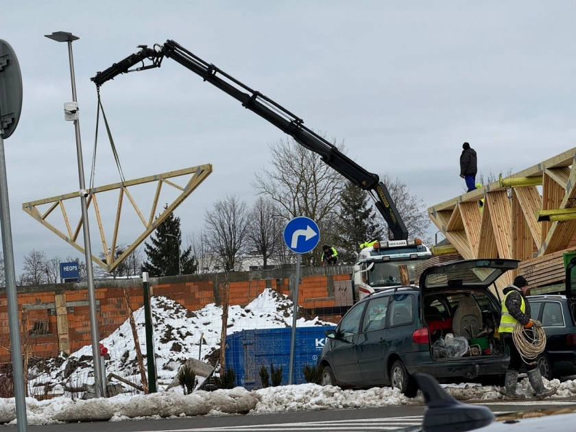 Stachanowskie tempo na budowie DINO