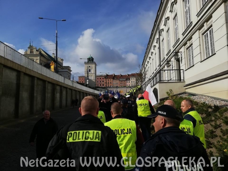 policjanci w Warszawie