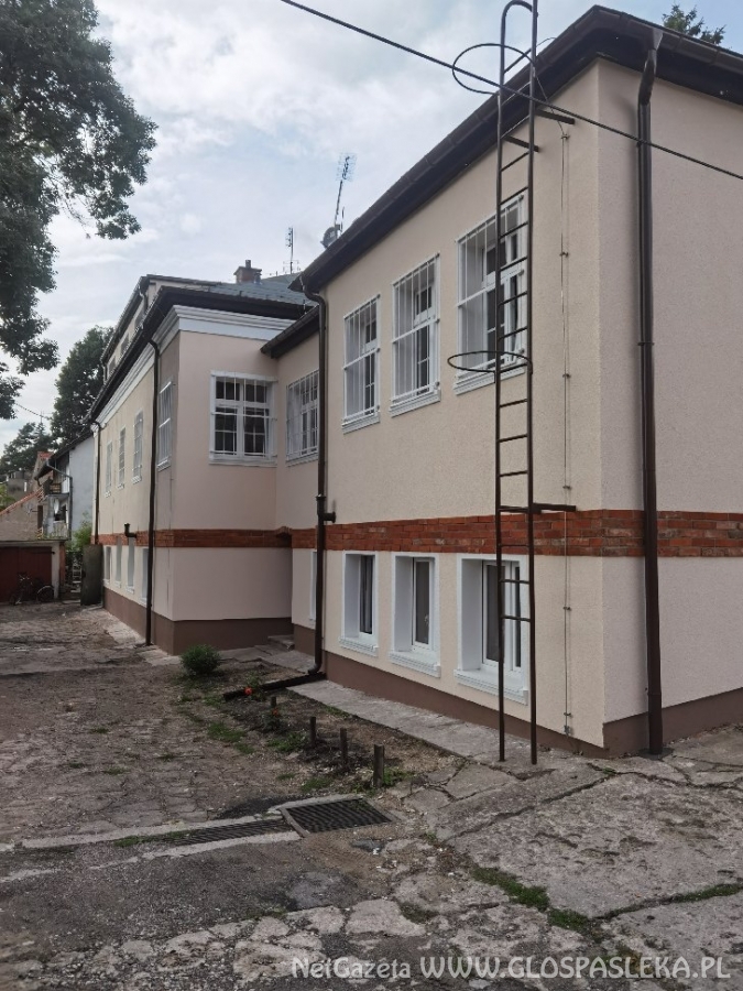 Zdjęcie numer 1 w artykule: Zakończył się remont siedziby wydziału geodezji w Pasłęku
