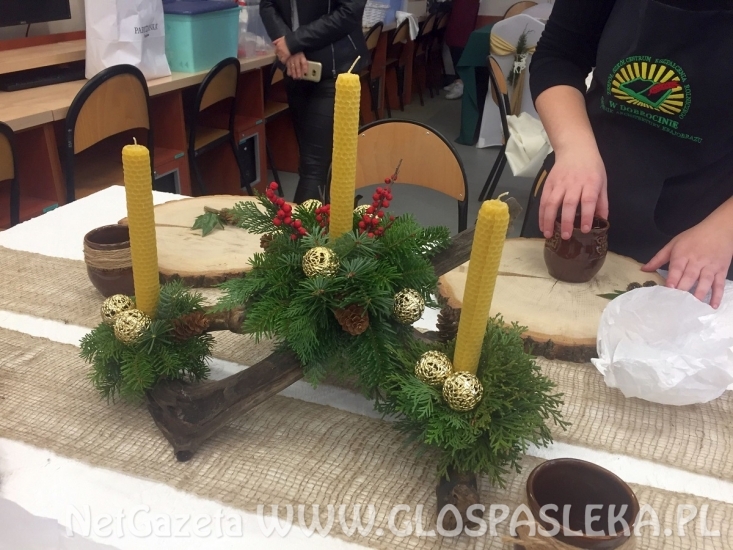 II miejsce ZSEiT w konkursie na „Najpiękniejszy stół bożonarodzeniowy”