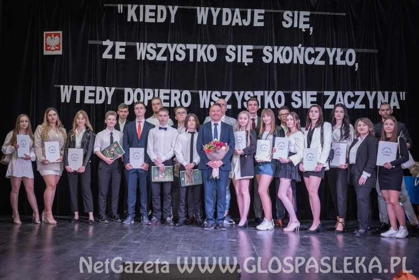 Zakończenie roku klas maturalnych w Zespole Szkół w Pasłęku